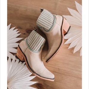 Liberty Black Star Boots